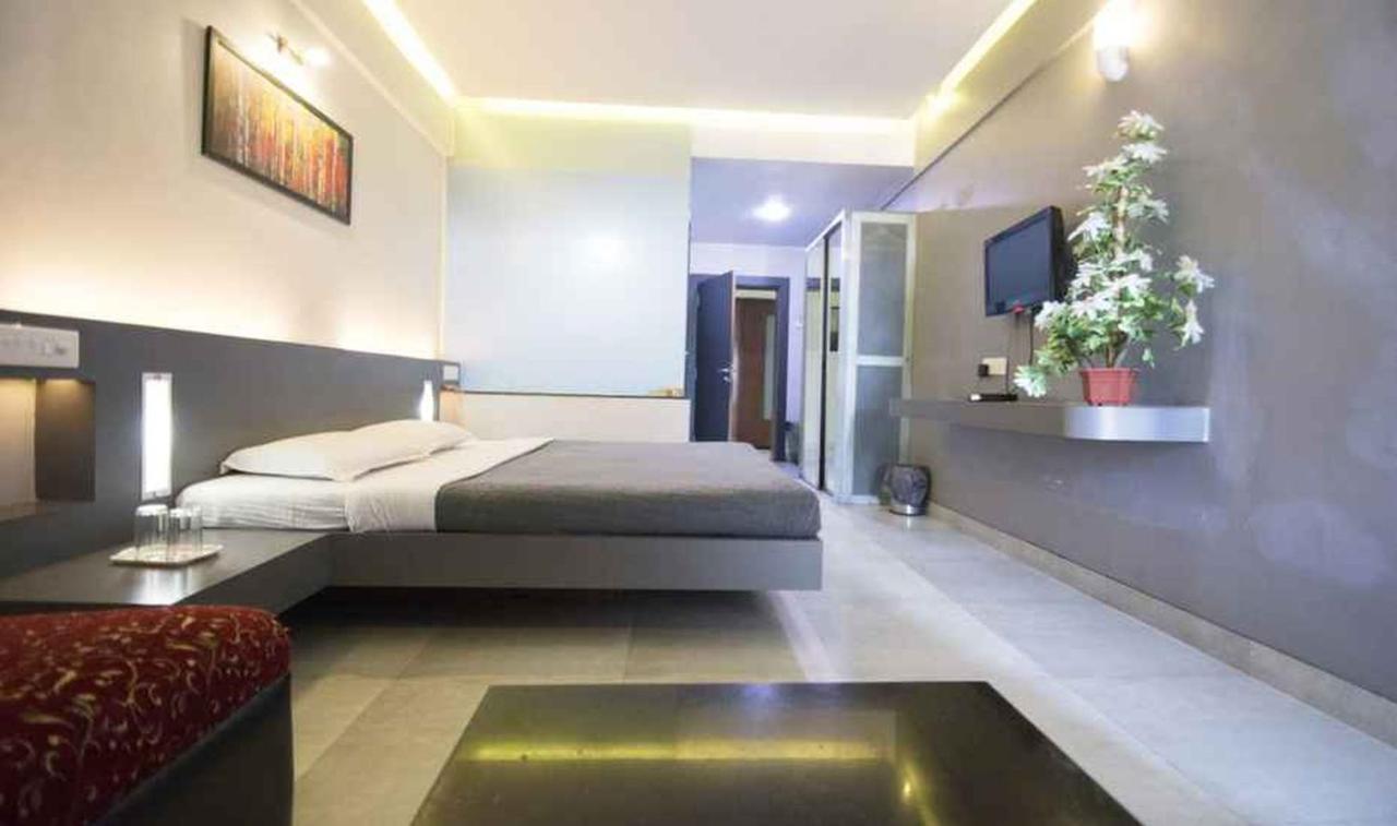 Hotel Royal Palace Aurangábád Kültér fotó